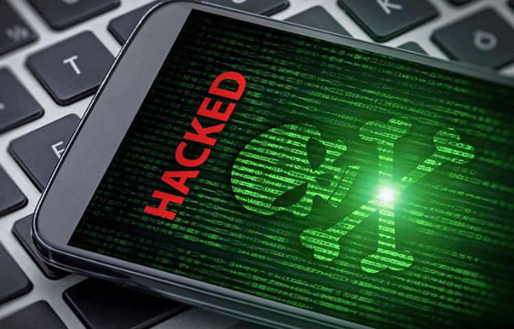 আপনার ফোন হ্যাক করা হয়েছে বুঝবেন যেভাবে