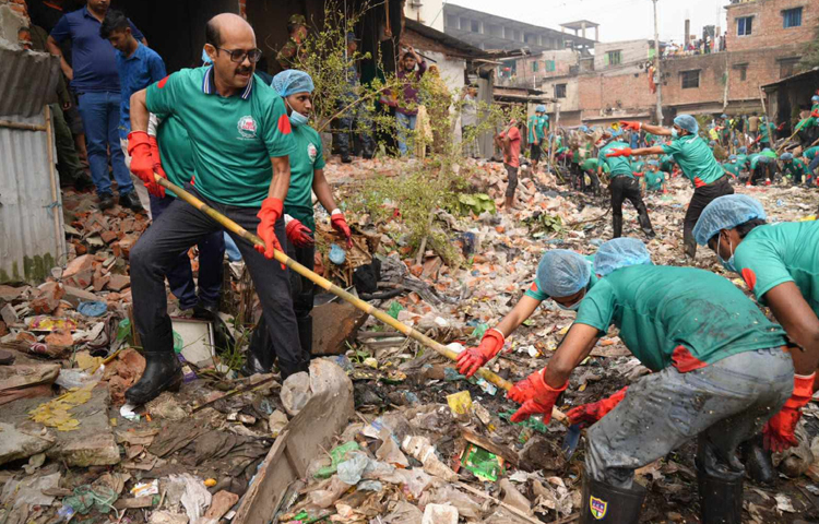 কথা রেখেছেন মেয়র আতিক