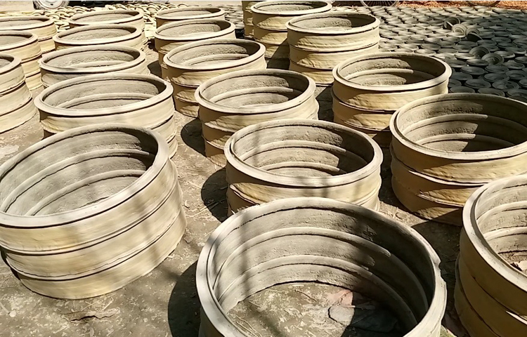 অস্তিত্ব সংকটে মৃৎশিল্প