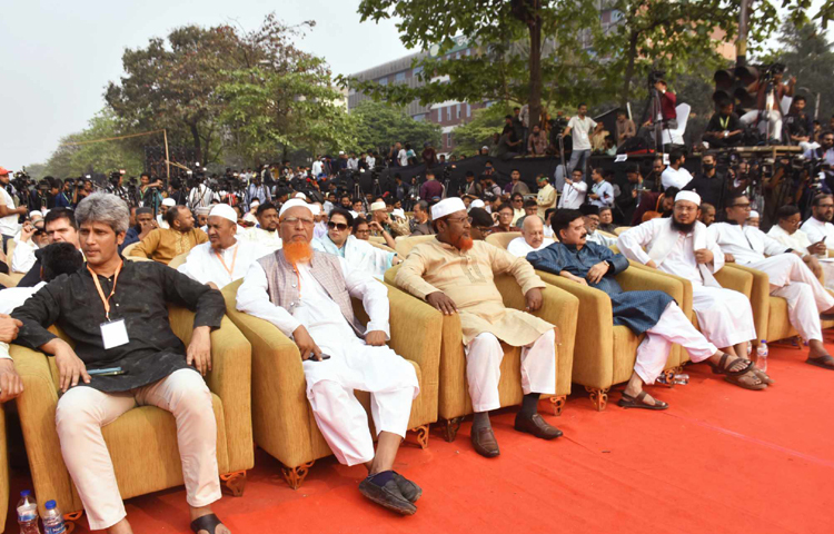 আজকের আলোচিত ছবি: ২৮ ফেব্রুয়ারি ২০২৫