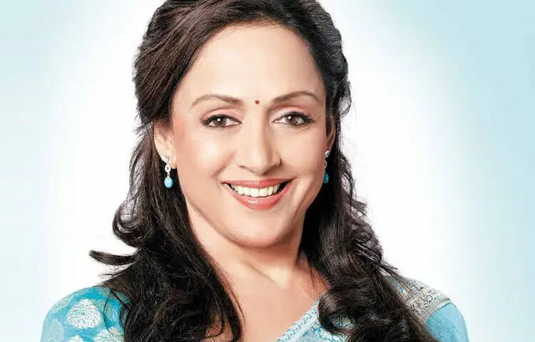 স্বপ্নের পর্দায় যে নারী এখনো দীপ্তিমান