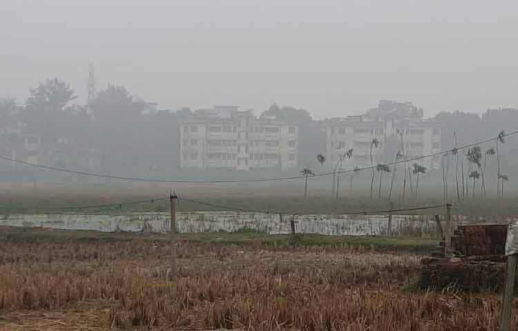 সূর্যের দেখা নেই দিনাজপুরে