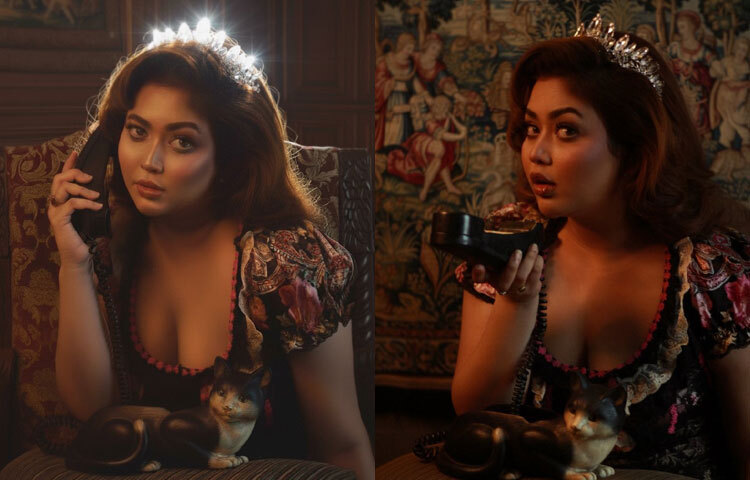 ছবিতে লাস্যময়ী ভাবনা