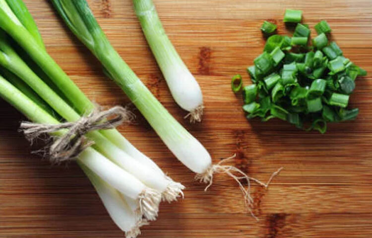 পেঁয়াজ পাতার উপকারিতা