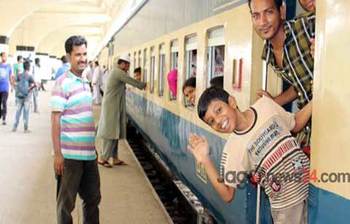 ছবিতে সারাদিন : ১৩ জুলাই