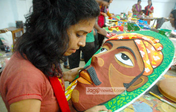 সংগ্রামে সৃজনে মমতায় নারী