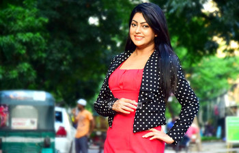 লাল সবুজের নিপুণ