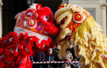 চীনে নববর্ষ উদযাপনের বর্ণীল প্রস্তুতি