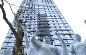 জাতিসংঘে মাতৃভাষা ভাস্কর্য