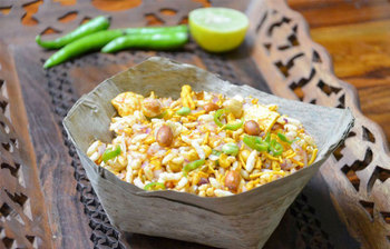 বর্ষার বিকেলের মুখরোচক খাবারের ছবি