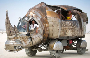 অদ্ভুত আকৃতির ৮ গাড়ি