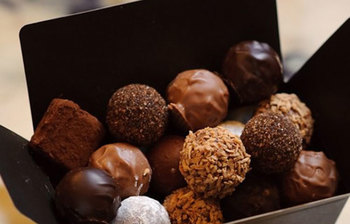 বিশ্বের জনপ্রিয় ১০ চকলেট