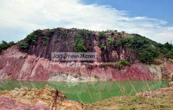 নেত্রকোনার বিরিশিরির চীনা মাটির পাহাড়