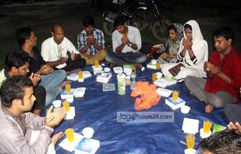 টিএসসিতে ইফতার পার্টি