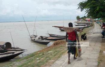 শ্রাবণে পদ্মার নৈসর্গিক রূপ