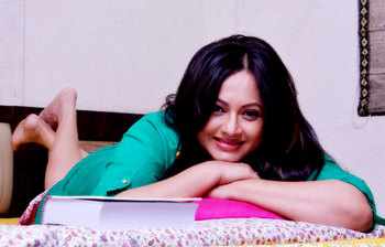 আলোচিত সমালোচিত শ্রীলেখা