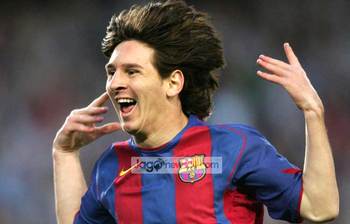 মেসির বাহারি হেয়ার স্টাইল