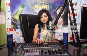 পড়শীর নতুন পরিচয়