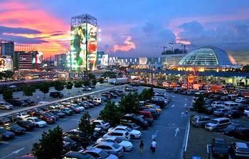 বিশ্বের  বৃহত্তম ১০টি শপিং মল