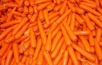 দাঁত সাদা করে যে ৫ খাবার