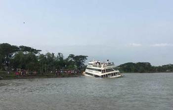 বেঁচে গেলেন গ্রীন লাইনের দুই শতাধিক যাত্রী