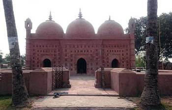 ২২৪ বছরের প্রাচীন নয়াবাদ মসজিদ