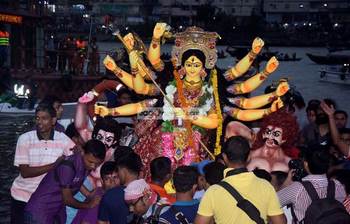 আনন্দ উৎসবে সমাপ্ত শারদীয় দুর্গোৎসব