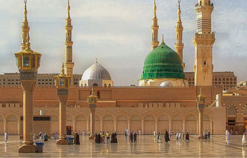 মসজিদে নববির নজরকাড়া দৃশ্য