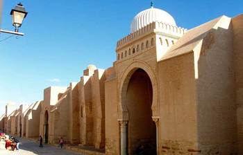 তিউনেশিয়ার ১৩৪৬ বছরের পুরনো মসজিদ