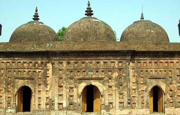 ২২৪ বছরের প্রাচীন নয়াবাদ মসজিদ