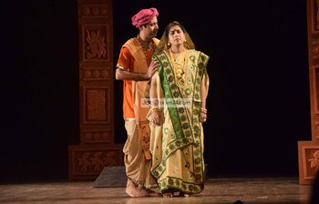 মঞ্চস্থ হলো রাজা প্রতাপাদিত্য