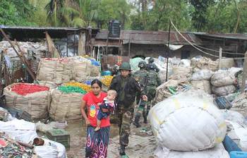 জঙ্গি আস্তানা থেকে উদ্ধার করা বাসিন্দারা