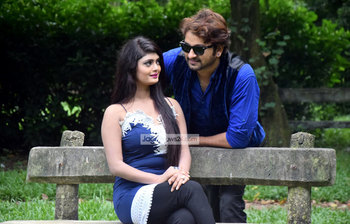 সাইমনের নতুন নায়িকা তনুশা