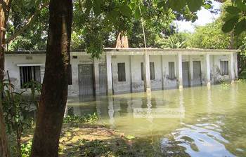 বন্যায় শরীয়তপুরে ২৫৯টি স্কুলের পরীক্ষা স্থগিত