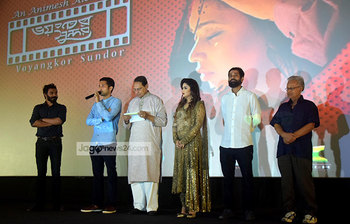 শুভ হোক ভাবনার চলচ্চিত্রে অভিষেক