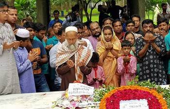 নুহাশপল্লীতে হুমায়ূন স্মরণ