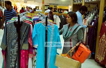 শুরু হয়েছে ঈদের কেনাকাটা