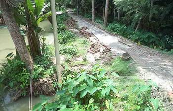 নামাজপুর রাস্তার বেহাল দশা