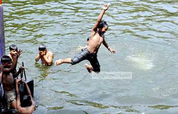 গ্রীষ্মের গরমবিলাস!