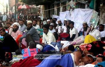 নন-এমপিও শিক্ষকদের আন্দোলন চলছে