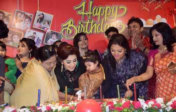 শাকিব-অপু পুত্র আব্রামের জন্মদিনে তারকারা