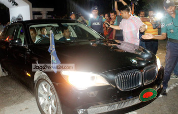 প্রধান বিচারপতির অস্ট্রেলিয়া যাত্রার ছবি