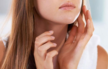 যে ৫ খাবার বেশি খেলে ত্বক নষ্ট হয়ে যেতে পারে