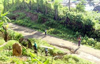 রোহিঙ্গাদের ফেলে আসা সেই সব ঘরবাড়ির দৃশ্য