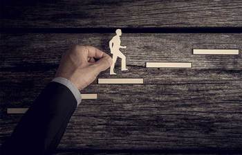 যেভাবে আপনি অফিসে দ্রুত প্রোমোশন পাবেন