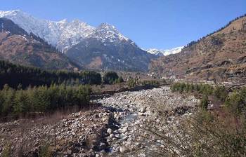 মনোমুগ্ধকর মানালি