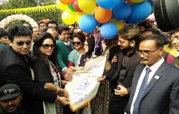 মেঘবাড়ি রিসোর্টে তারার মেলা