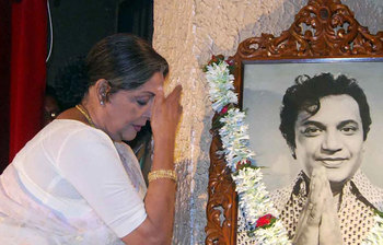 ছবিতে প্রয়াত সুপ্রিয়া দেবী