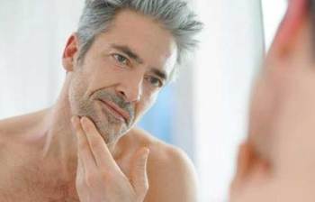 যে ৭টি অভ্যাস দ্রুত বার্ধক্যের দিকে ঠেলে দেয়