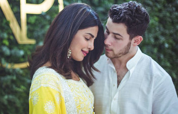 স্বামীর চেয়ে স্ত্রী বয়সে বড় বলিউডের এমন ১২টি জুটি